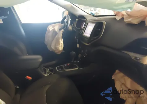 2016 Jeep Cherokee Latitude from USA, damaged, VIN 1C4PJMCB0GW305473